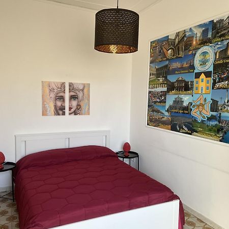 Апартаменти Mary'S Center House Катанія Екстер'єр фото